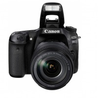 佳能（Canon）EOS 80D 单反套机（EF-S 18-135mm f/3.5-5.6