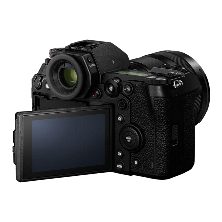 松下（Panasonic）S1M全画幅微单数码相机无反/单电/微单24-105mm镜头套机