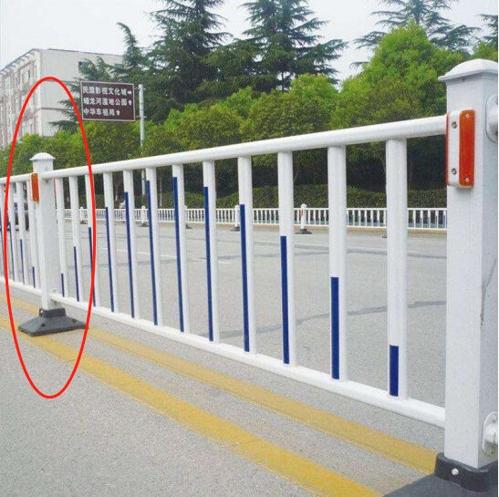 城市道路护栏立柱 1.2米高立柱含底座*1 加厚铁包水泥立柱（单位：个）