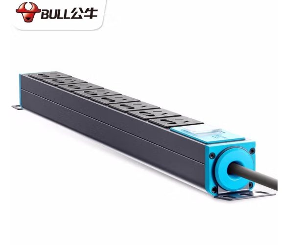 公牛（BULL） PDU机柜插座 3C认证新国标插排机房服务器插座8位5孔 E1080-10A普通款2500W-3米